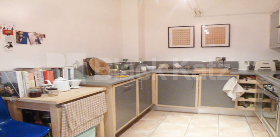 			STUNNING 2 BEDROOM WAREHOUSE APARTMENT, 2 Bedroom, 1 bath, 1 reception Flat			 SPRINGFIELD HOUSE LOFTS-TYSSEN STREET, DALSTON-HAGGERSTON-SHOREDITCH