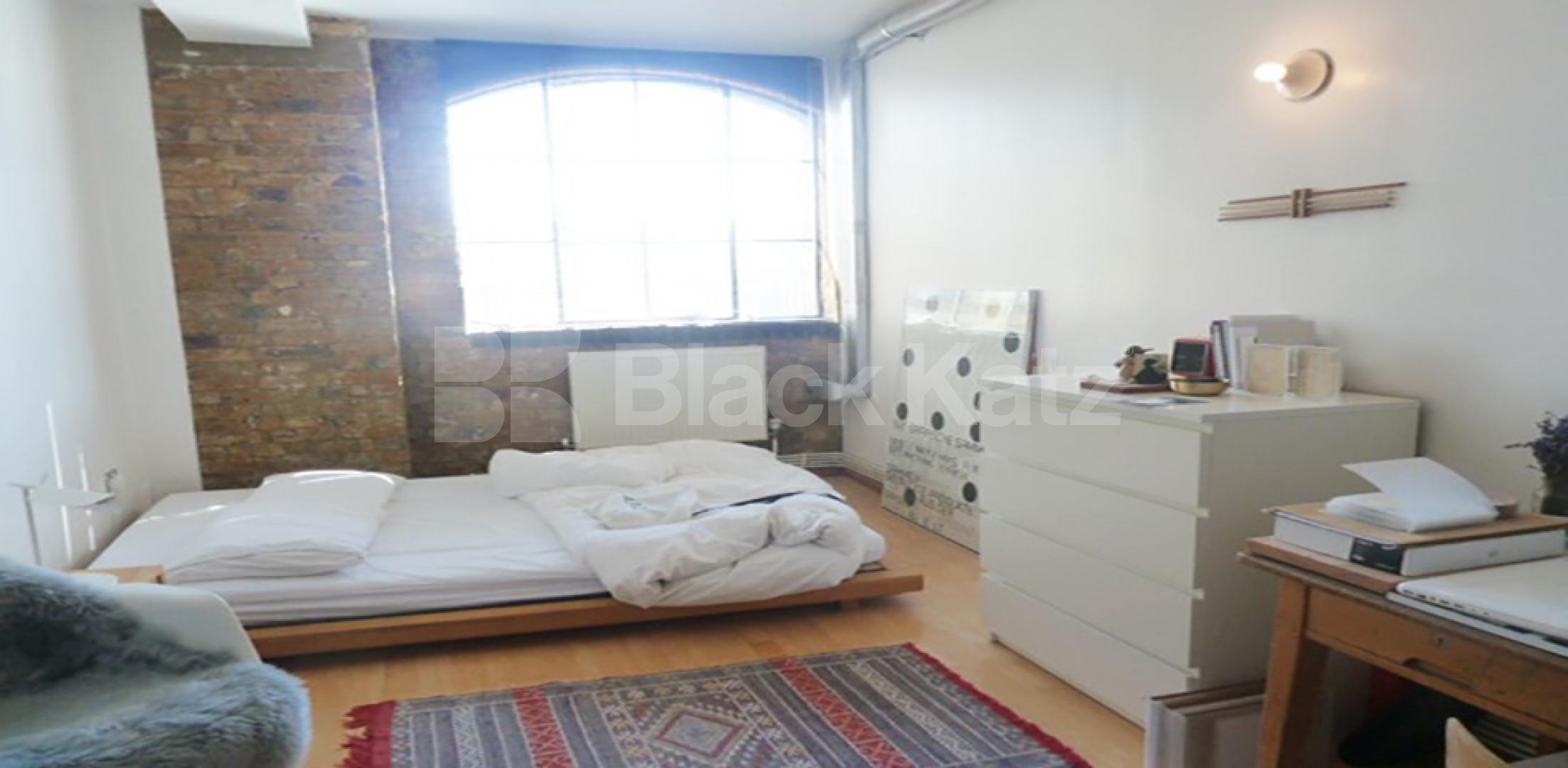 			STUNNING 2 BEDROOM WAREHOUSE APARTMENT, 2 Bedroom, 1 bath, 1 reception Flat			 SPRINFIELD HOUSE LOFTS-TYSSEN STREET, DALSTON-HAGGERSTON-SHOREDITCH
