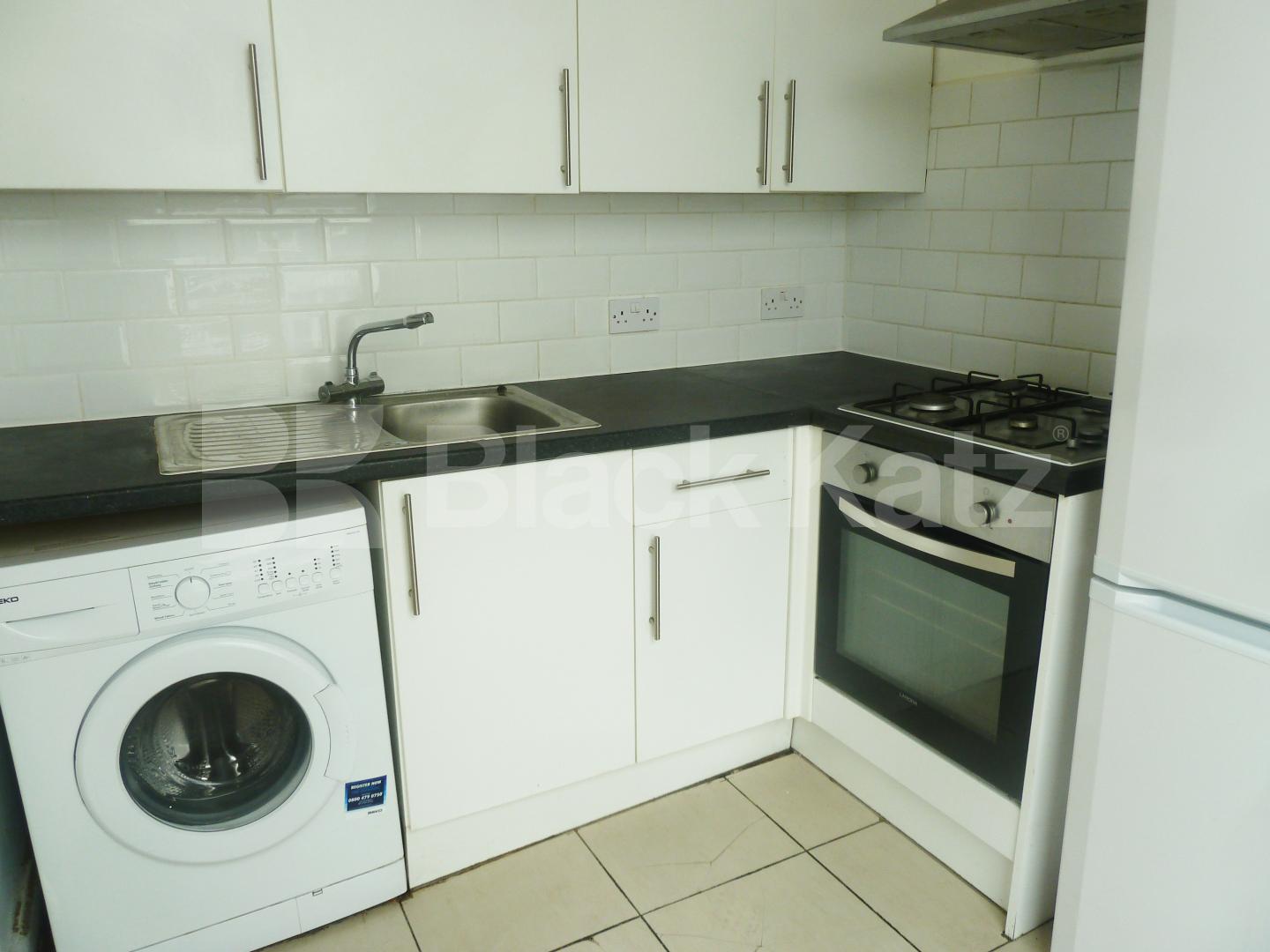 			New Instruction, 1 Bedroom, 1 bath, 1 reception Flat			 Sussex Way, HOLLOWAY-ARCHWAY-FINSBURY PARK