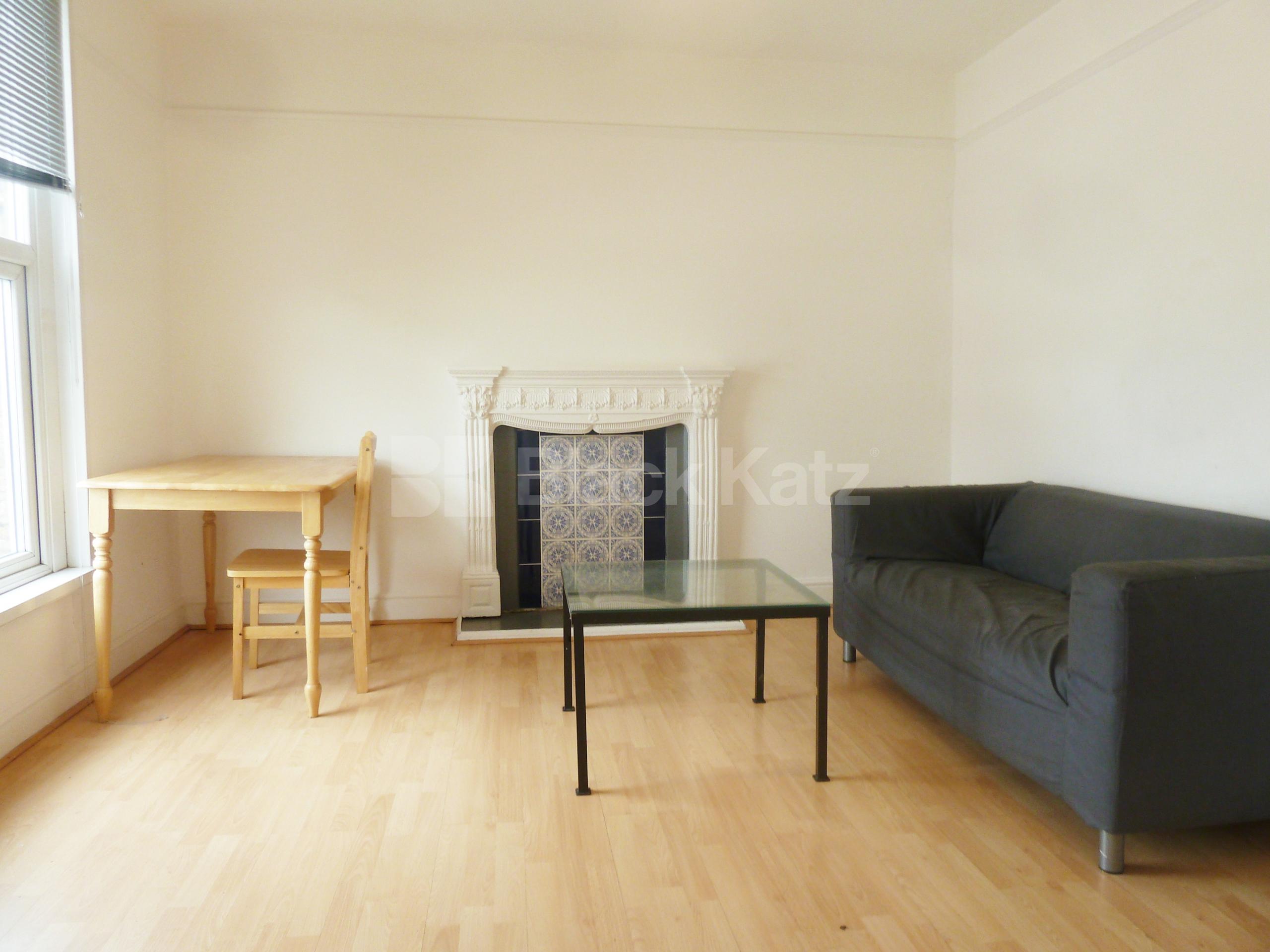 			New Instruction, 1 Bedroom, 1 bath, 1 reception Flat			 Sussex Way, HOLLOWAY-ARCHWAY-FINSBURY PARK N19