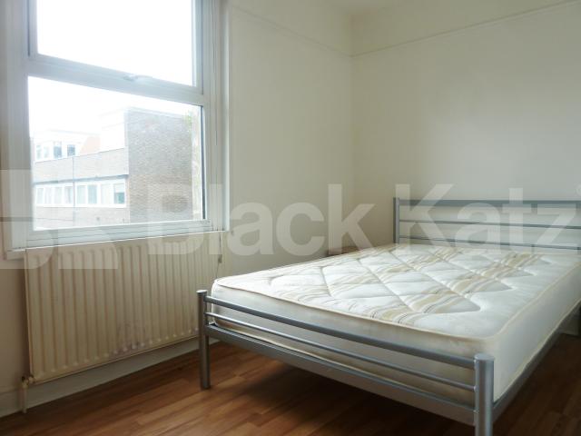 			New Instruction, 1 Bedroom, 1 bath, 1 reception Flat			 Sussex Way, HOLLOWAY-ARCHWAY-FINSBURY PARK