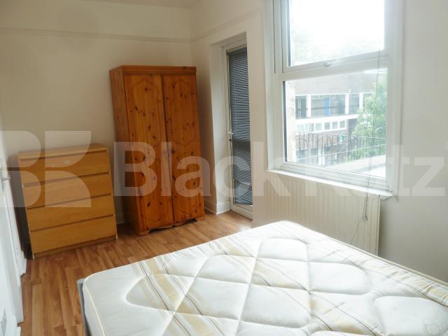 			New Instruction, 1 Bedroom, 1 bath, 1 reception Flat			 Sussex Way, HOLLOWAY-ARCHWAY-FINSBURY PARK