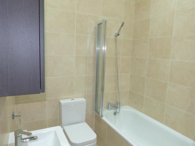 			Brand new refurb!, 2 Bedroom, 1 bath, 1 reception Flat			 Heathfield Park, WILLESDEN GREEN