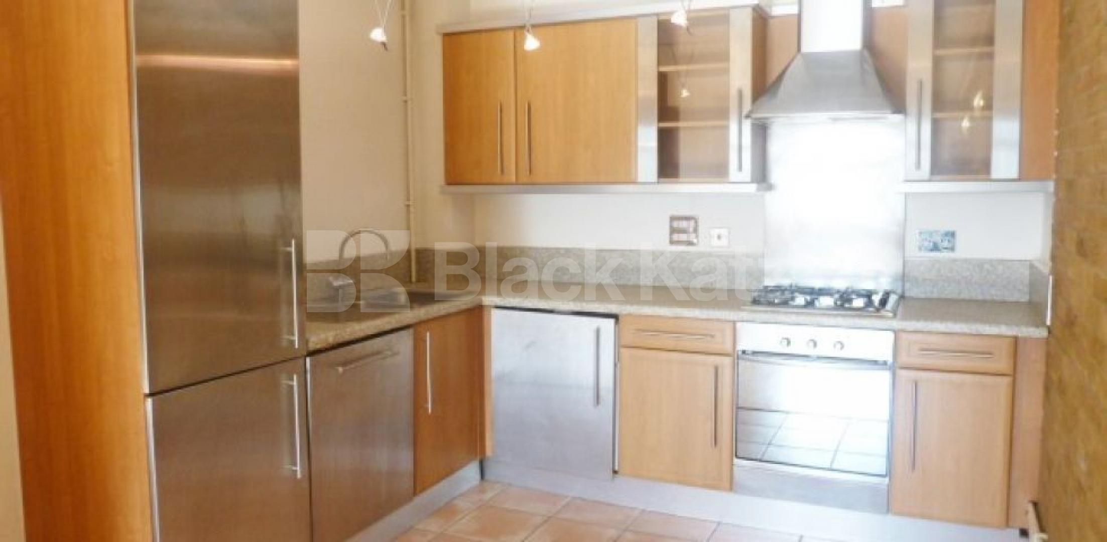 			2 BEDROOM WAREHOUSE CONVERSION BY SHOREDITCH PARK, 2 Bedroom, 1 bath, 1 reception Flat			 Atrium Apartments-Felton Street, HAGGERSTON/HOXTON