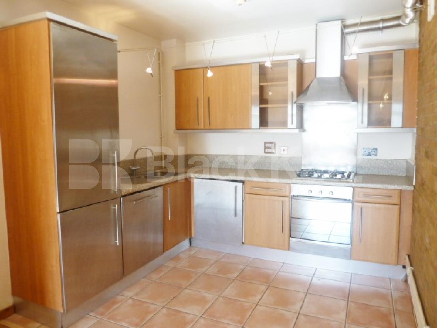 			NEW INSTRUCTION!, 2 Bedroom, 1 bath, 1 reception Flat			 Atrium Apartments, HAGGERSTON/HOXTON