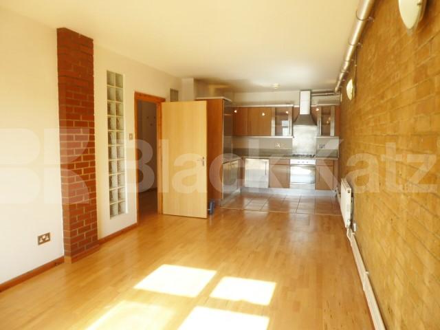 			NEW INSTRUCTION!, 2 Bedroom, 1 bath, 1 reception Flat			 Atrium Apartments, HAGGERSTON/HOXTON