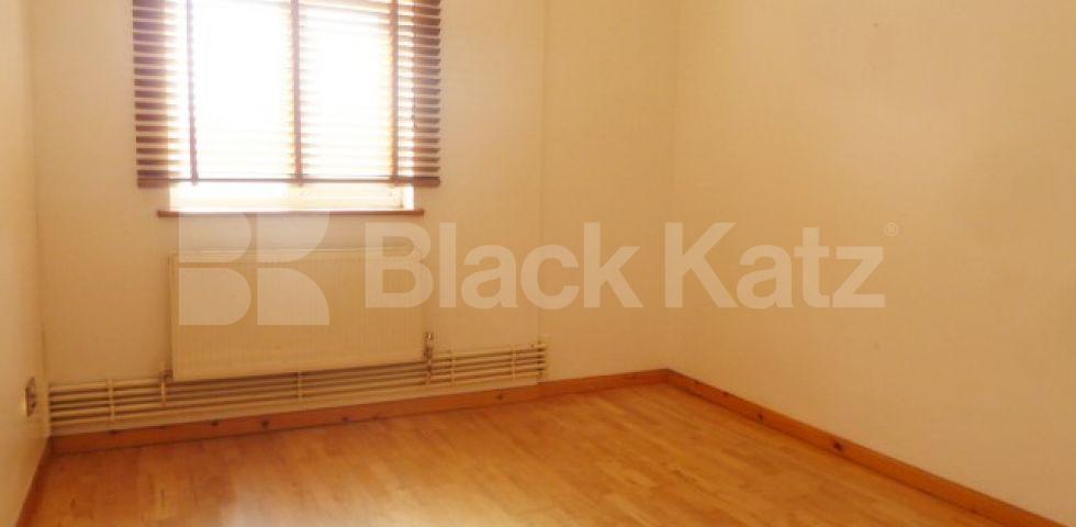 			2 BEDROOM WAREHOUSE CONVERSION BY SHOREDITCH PARK, 2 Bedroom, 1 bath, 1 reception Flat			 Atrium Apartments-Felton Street, HAGGERSTON/HOXTON