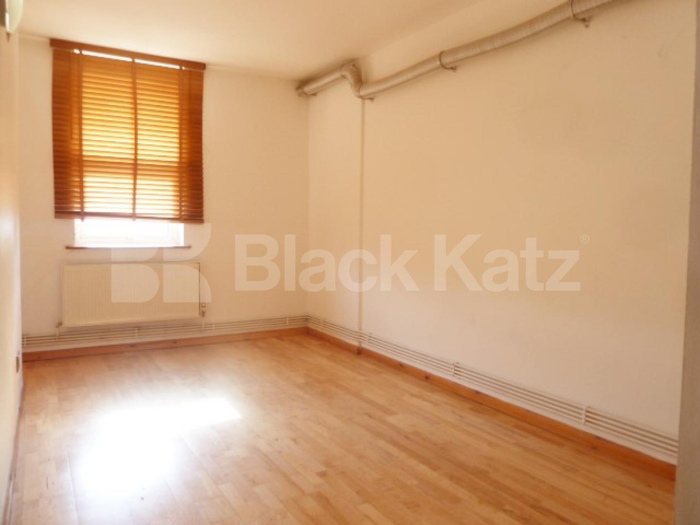 			NEW INSTRUCTION!, 2 Bedroom, 1 bath, 1 reception Flat			 Atrium Apartments, HAGGERSTON/HOXTON