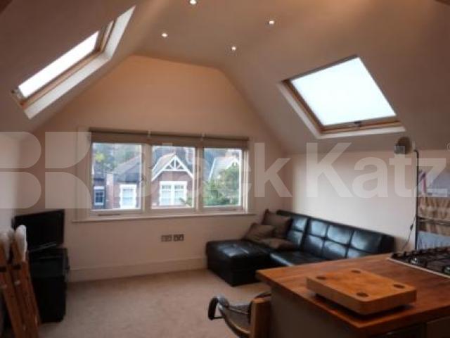 			Fantastic Property !, 1 Bedroom, 1 bath, 1 reception Flat			 Clifton Road, Crouch End