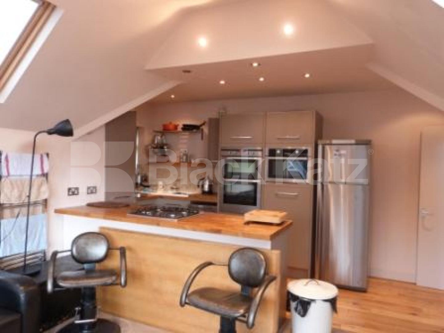 			Fantastic Property !, 1 Bedroom, 1 bath, 1 reception Flat			 Clifton Road, Crouch End