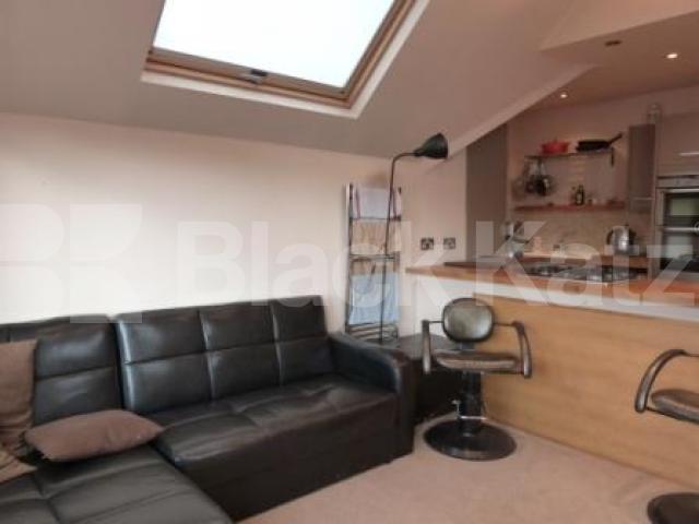 			Fantastic Property !, 1 Bedroom, 1 bath, 1 reception Flat			 Clifton Road, Crouch End