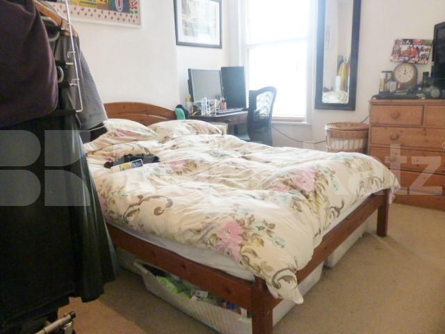 			FANTASTIC ONE BEDROOM FLAT IN A MANSION BLOCK, 1 Bedroom, 1 bath, 1 reception Flat			 TEMPLE DWELLINGS-TEMPLE STREET, BETHNAL GREEN-HACKNEY-LONDON FIELDS