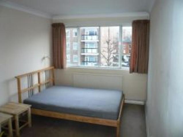 			2 Bedroom, 1 bath, 1 reception Flat			 Fairfax Road, SWISS COTTAGE/SOUTH HAMPSTEAD