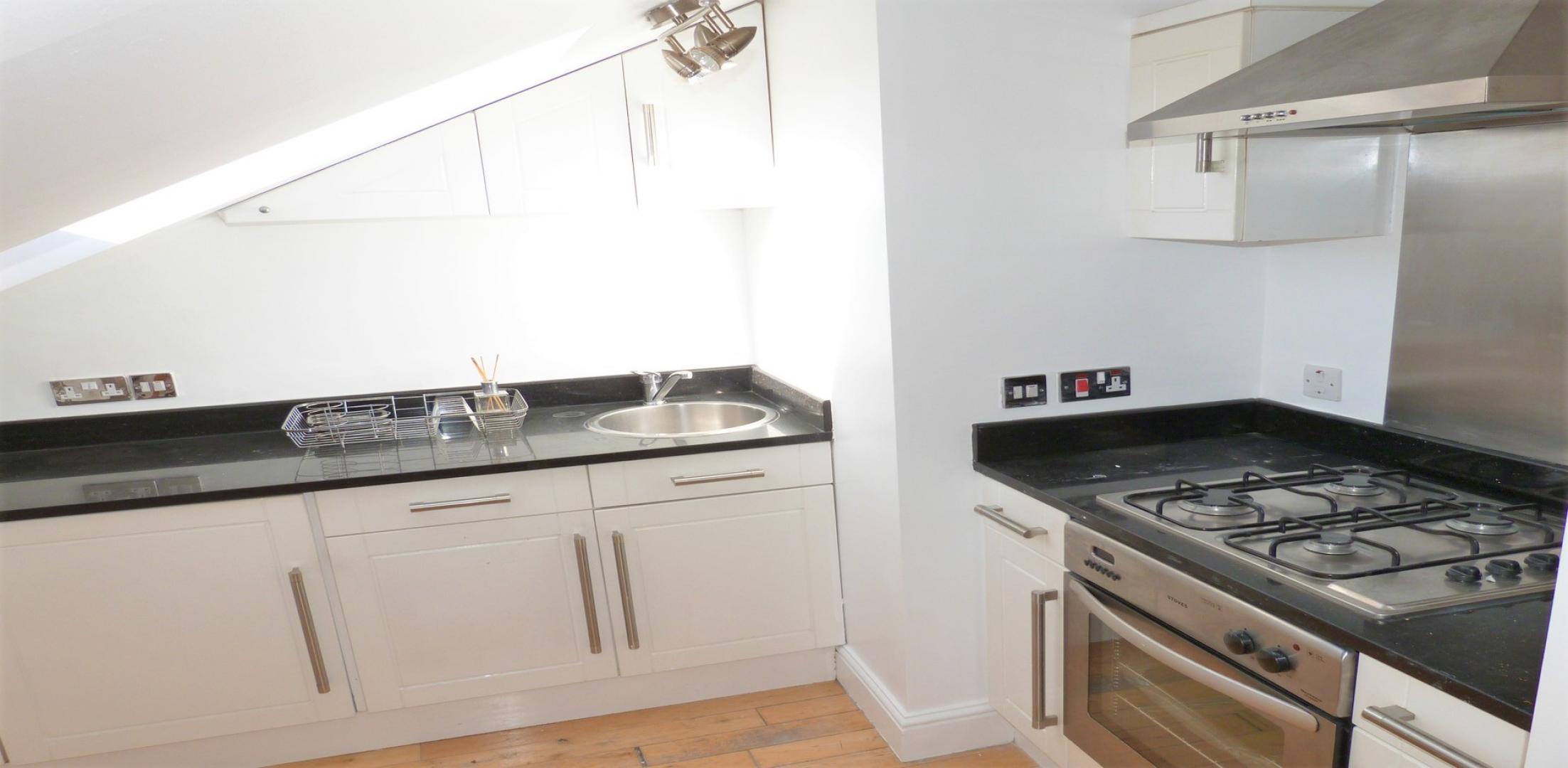 			Studio Apartment, 1 bath, 1 reception Studio			 Fermoy Road, MAIDA VALE