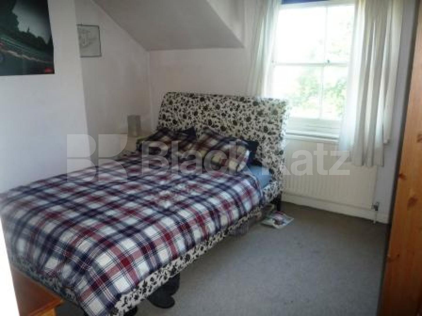 			LET!, 1 Bedroom, 1 bath, 1 reception Flat			 Northwood Road, HIGHGATE
