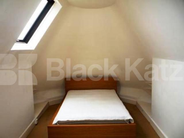 			2 Bedroom, 1 bath, 1 reception Flat			 Elder Avenue, Crouch End