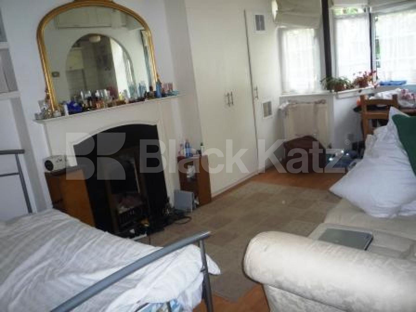 			Great Studio, Studio Apartment, 1 bath, 1 reception Studio			 Hornsey Lane, HIGHGATE