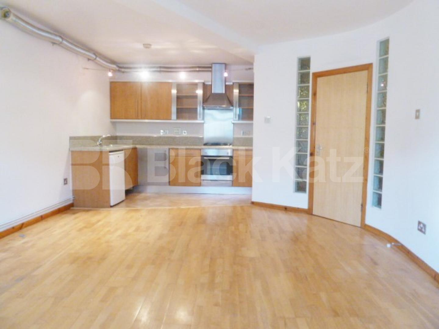 			GREAT LOFT STYLE ONE BEDROOM APARTMENT, 1 Bedroom, 1 bath, 1 reception Flat			 ATRIUM APARTMANTS-FELTON STREET, OLD STREET-HOXTON-HAGGERSTON