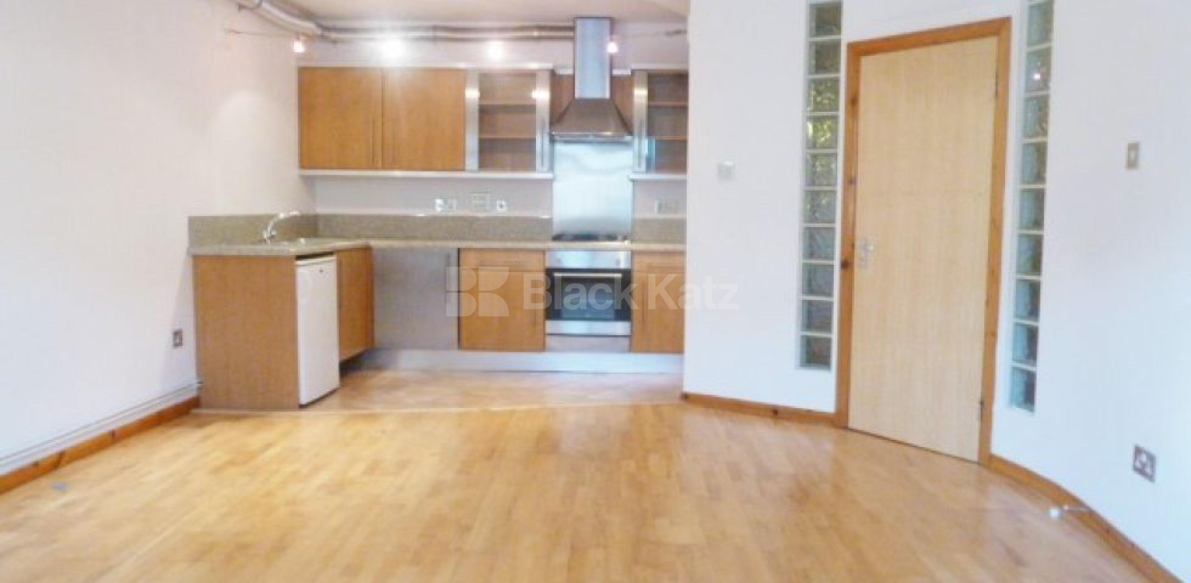 			LET AGREED, 1 Bedroom, 1 bath, 1 reception Flat			 ATRIUM APARTMANTS-FELTON STREET, OLD STREET-HOXTON-HAGGERSTON N1