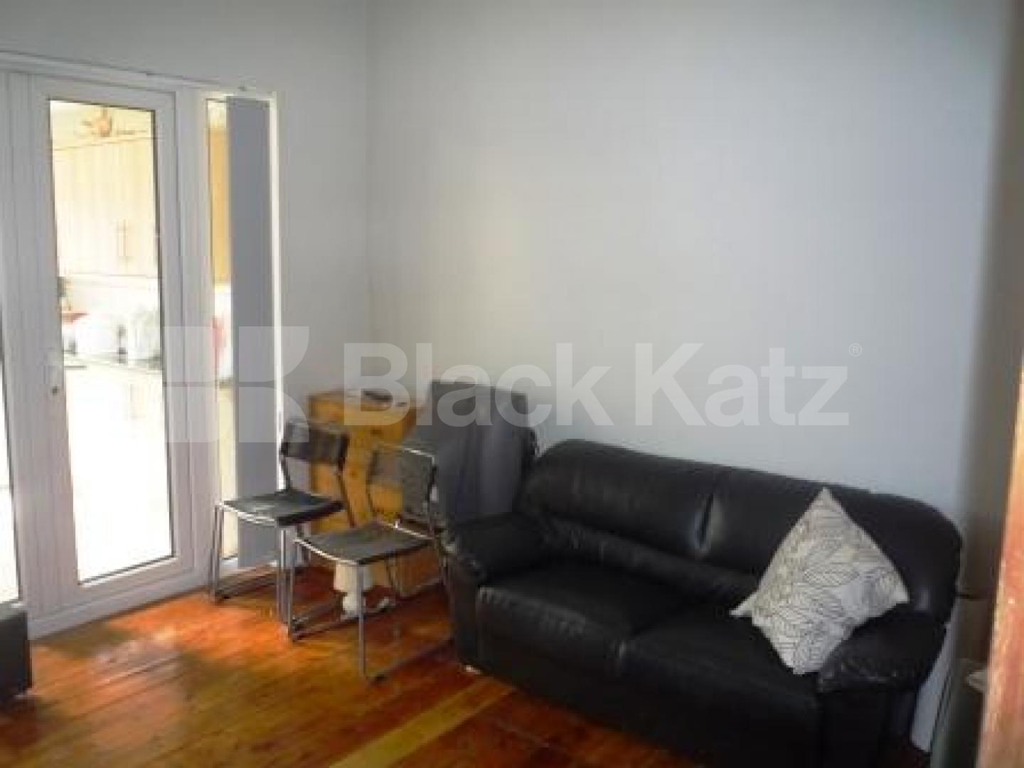 			4 Bedroom, 1 bath, 1 reception House			 Boundary Road, HARRINGAY