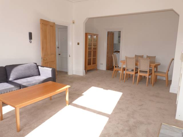 			3 Bedroom, 1 bath, 1 reception Flat			 Walm Lane, KILBURN/BRONDESBURY