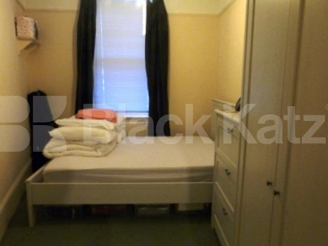 			2 Bedroom, 1 bath, 1 reception Flat			 Nightingale Lane, Crouch End