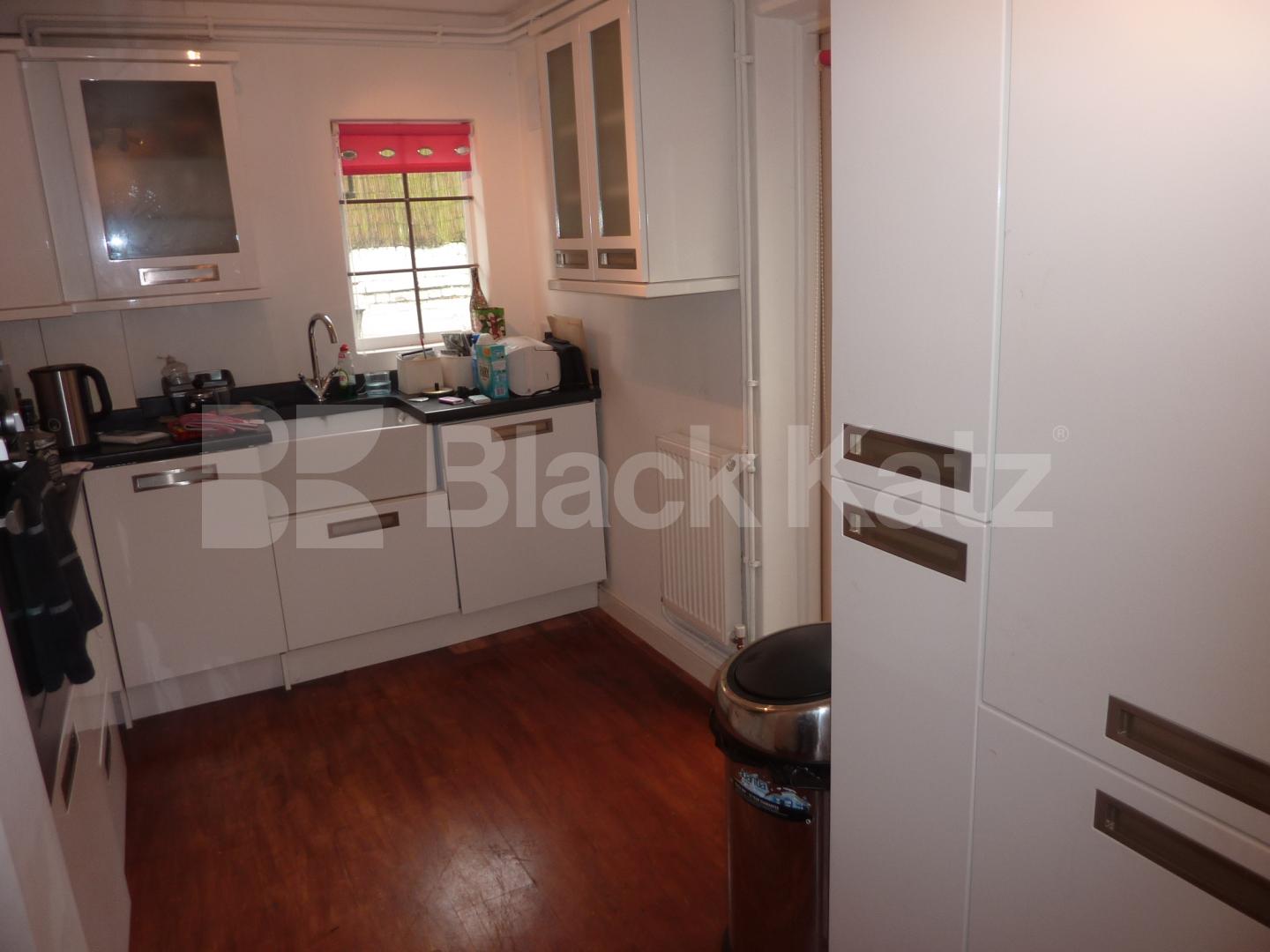 			NEW INSTRUCTION, 1 Bedroom, 1 bath, 1 reception Flat			 Allcroft Road, CHALK FARM/BELSIZE PARK