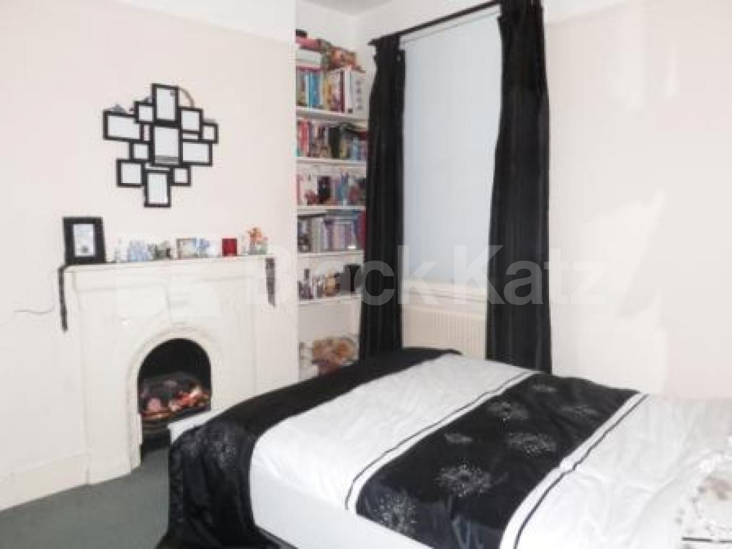 			2 Bedroom, 1 bath, 1 reception Flat			 Nightingale Lane, Crouch End