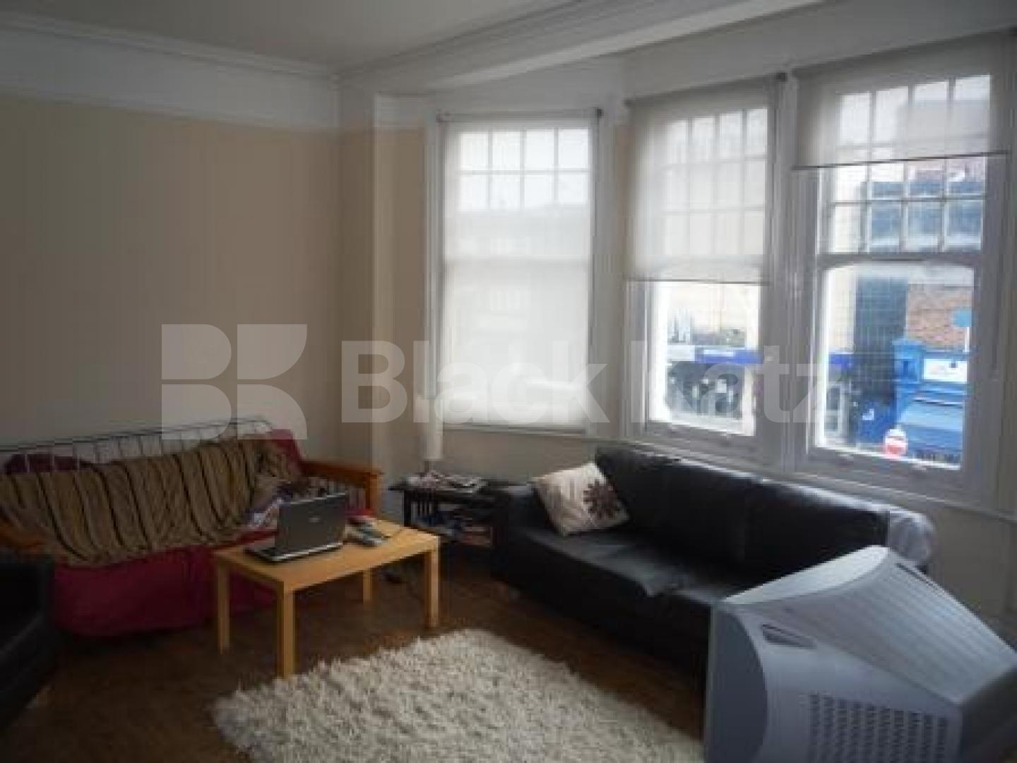 			2 Bedroom, 1 bath, 1 reception Flat			 Fortis Green Road, MUSWELL HILL