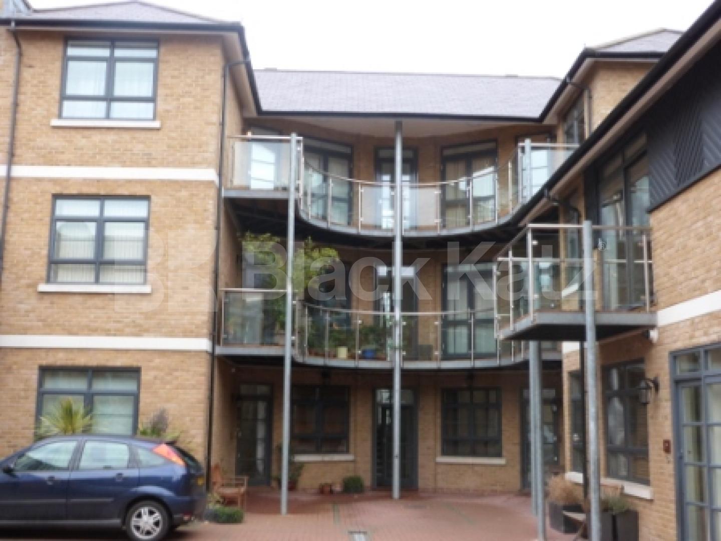 			VIEW NOW!!!, 1 Bedroom, 1 bath, 1 reception Apartment			 Shanklin Road, Crouch End