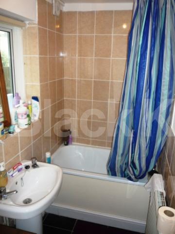 			LET!, 1 Bedroom, 1 bath, 1 reception Ground Floor Flat			 Wetherill Road, MUSWELL HILL