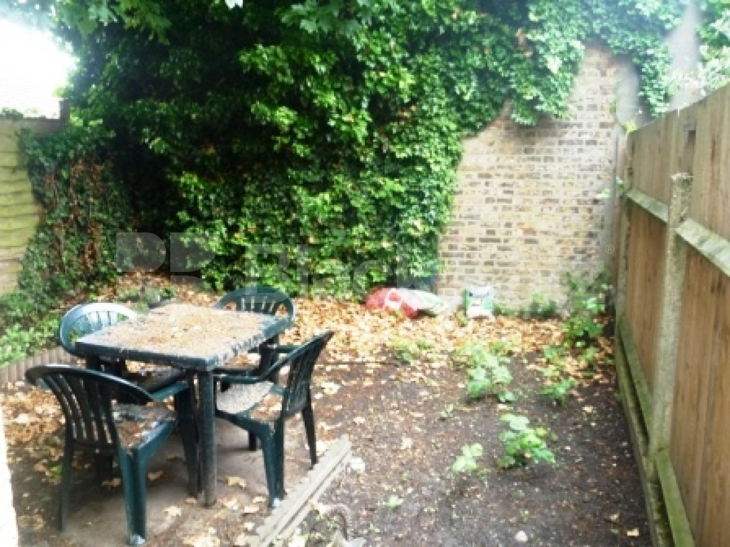 			LET!, 1 Bedroom, 1 bath, 1 reception Ground Floor Flat			 Wetherill Road, MUSWELL HILL