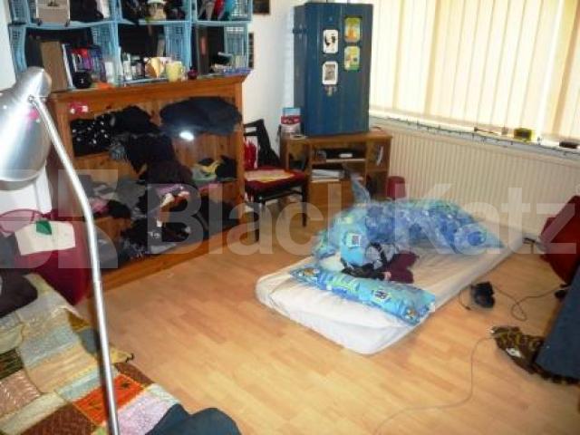 			LET!, 1 Bedroom, 1 bath, 1 reception Ground Floor Flat			 Wetherill Road, MUSWELL HILL