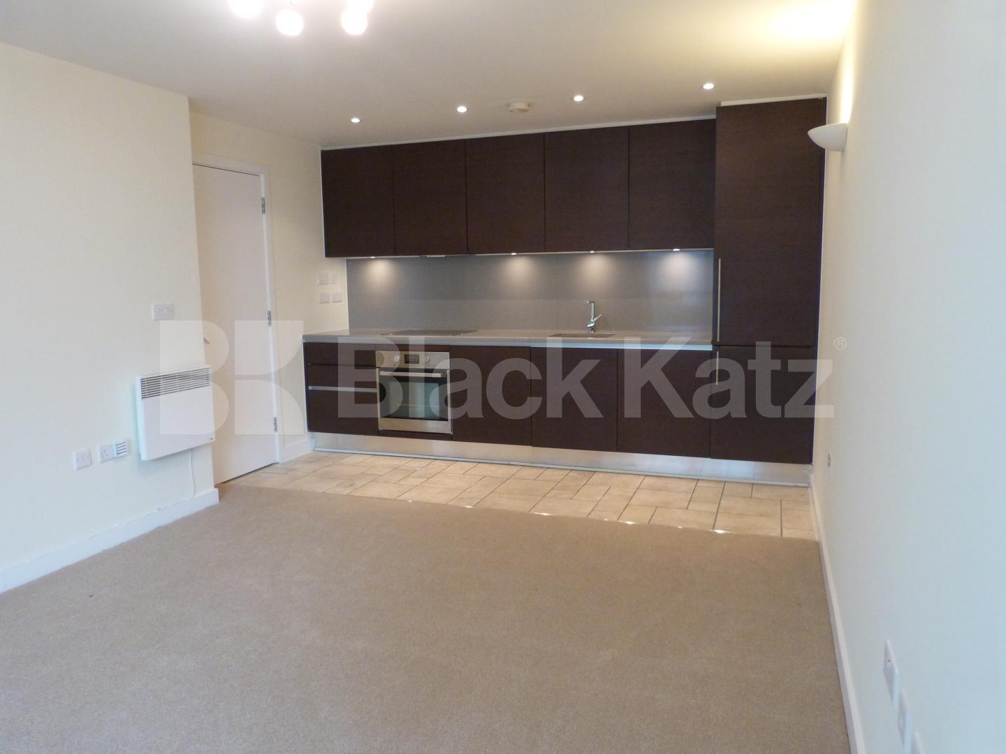 			2 Bedroom, 1 bath, 1 reception Serviced Apartments			 New River Village, HORNSEY