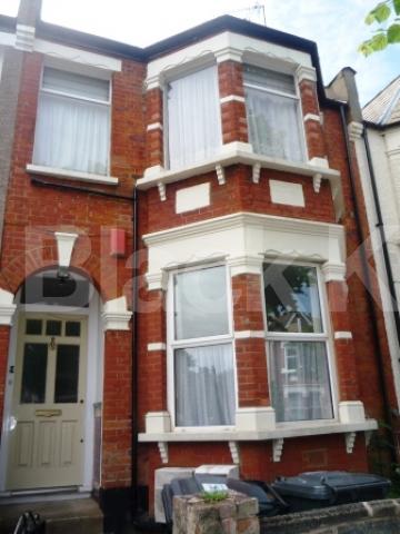 			Studio Apartment, 1 bath, 1 reception Studio			 Princes Avenue, ALEXANDRA PALACE