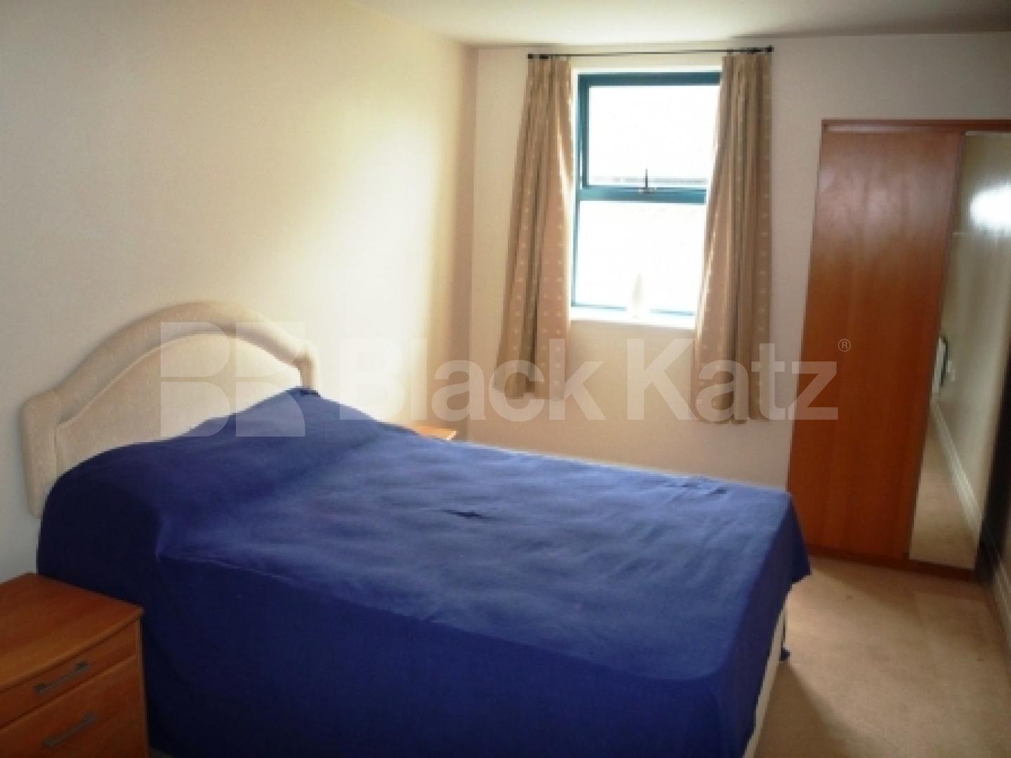 			2 Bedroom, 1 bath, 1 reception Flat			 Tottenham Lane, CROUCH END