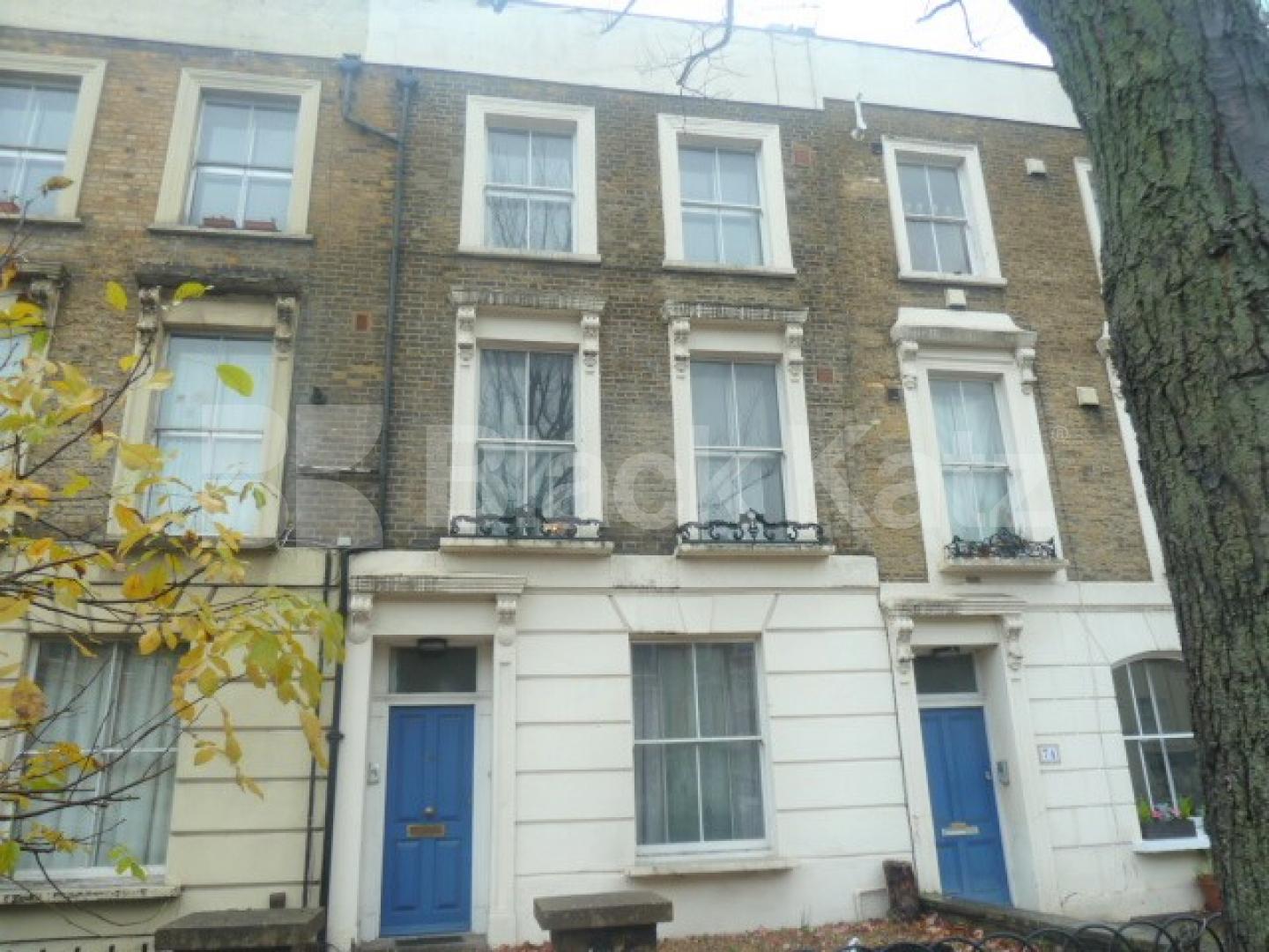 			STUNNING SPLIT LEVEL 2 BEDROOM APARTMENT , 2 Bedroom, 1 bath, 1 reception Flat			 Tollington Road, HOLLOWAY-FINSBURY PARK-ISLINGTON