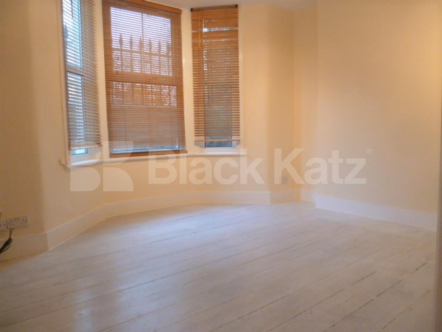 			GREAT 1 BEDROOM FLAT WITH PRIVATE PATIO GARDEN, 1 Bedroom, 1 bath, 1 reception Flat			 TEMPLE DWELLINGS-TEMPLE STREET, BETHNAL GREEN-HACKNEY-LONDON FIELDS