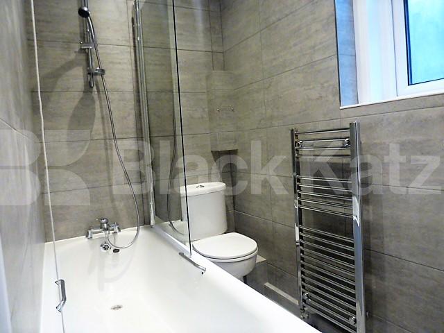 			GREAT 1 BEDROOM FLAT WITH PRIVATE PATIO GARDEN, 1 Bedroom, 1 bath, 1 reception Flat			 TEMPLE DWELLINGS-TEMPLE STREET, BETHNAL GREEN-HACKNEY-LONDON FIELDS