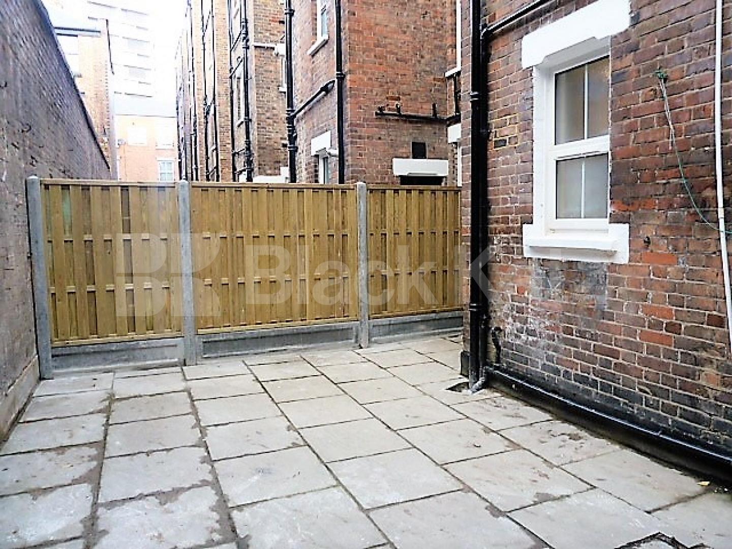 			GREAT 1 BEDROOM FLAT WITH PRIVATE PATIO GARDEN, 1 Bedroom, 1 bath, 1 reception Flat			 TEMPLE DWELLINGS-TEMPLE STREET, BETHNAL GREEN-HACKNEY-LONDON FIELDS