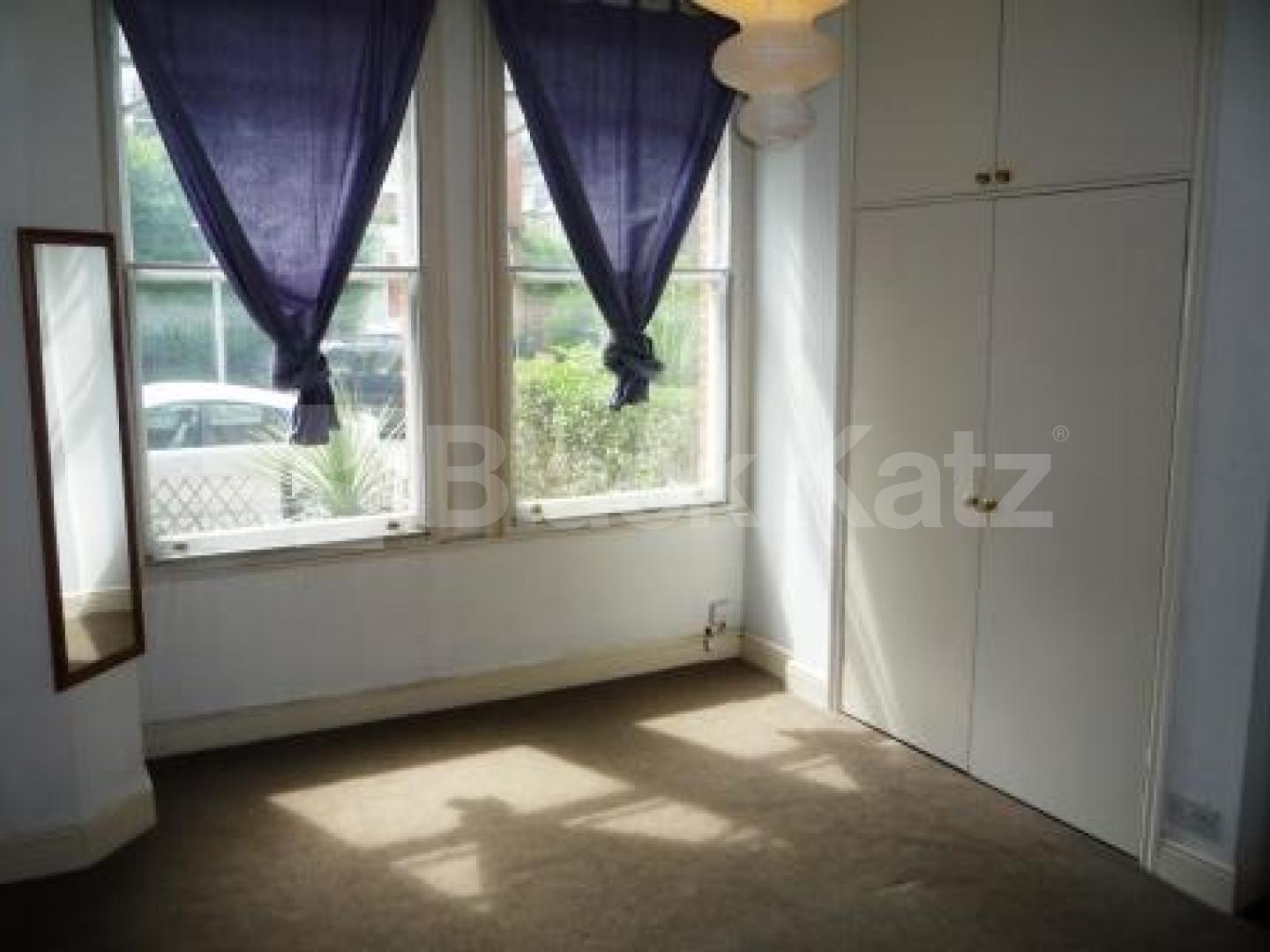 			LET!, 1 Bedroom, 1 bath, 1 reception Ground Floor Flat			 Crouch Hill, CROUCH END