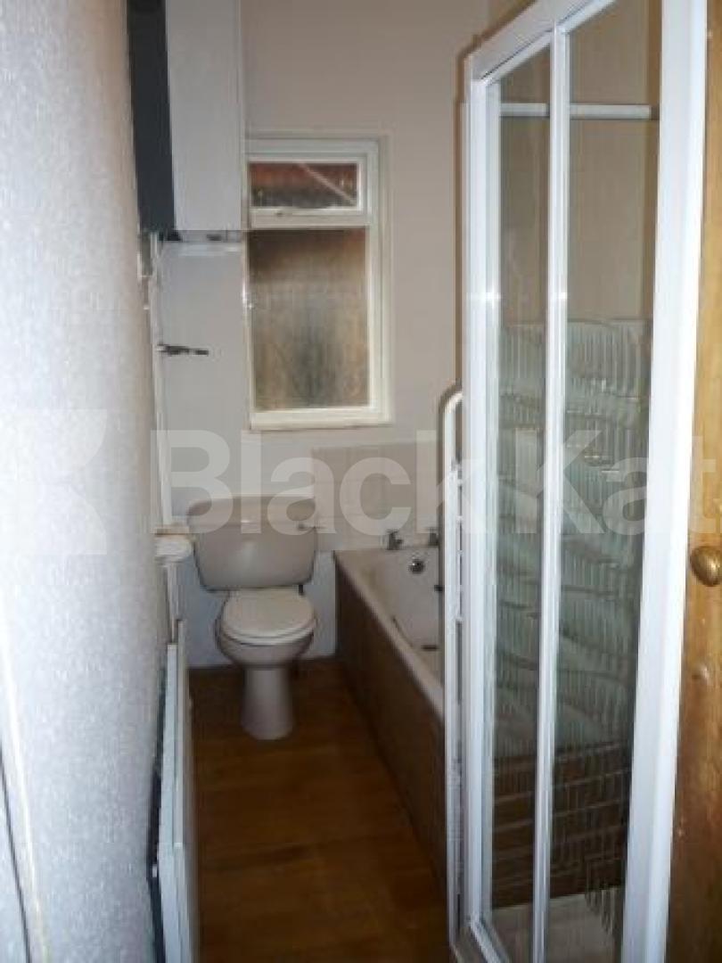 			1 Bedroom, 1 bath, 1 reception Flat			 Muswell Hill, MUSWELL HILL N10