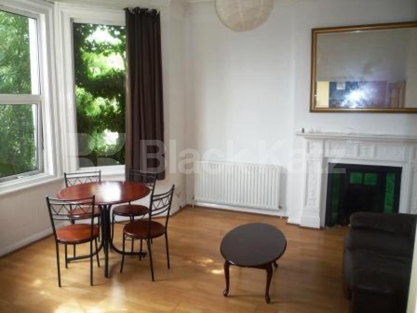 			1 Bedroom, 1 bath, 1 reception Flat			 Muswell Hill, MUSWELL HILL N10
