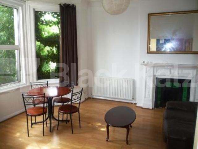 			1 Bedroom, 1 bath, 1 reception Flat			 Muswell Hill, MUSWELL HILL N10