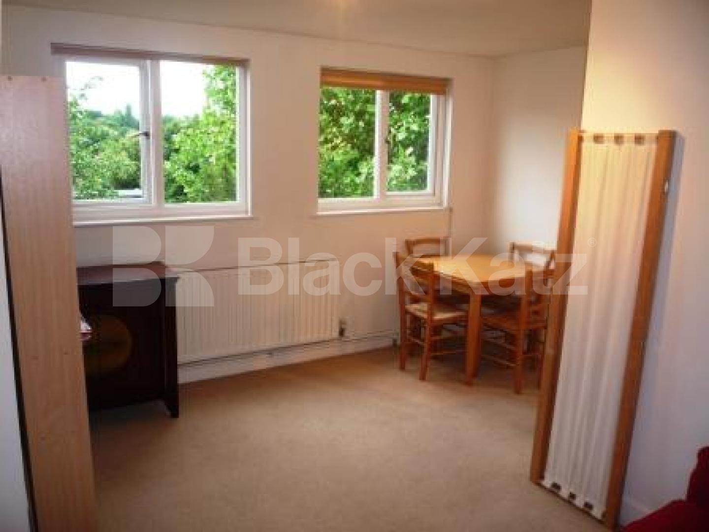 			1 Bedroom, 1 bath, 1 reception Flat			 Hornsey Lane Gardens, HIGHGATE