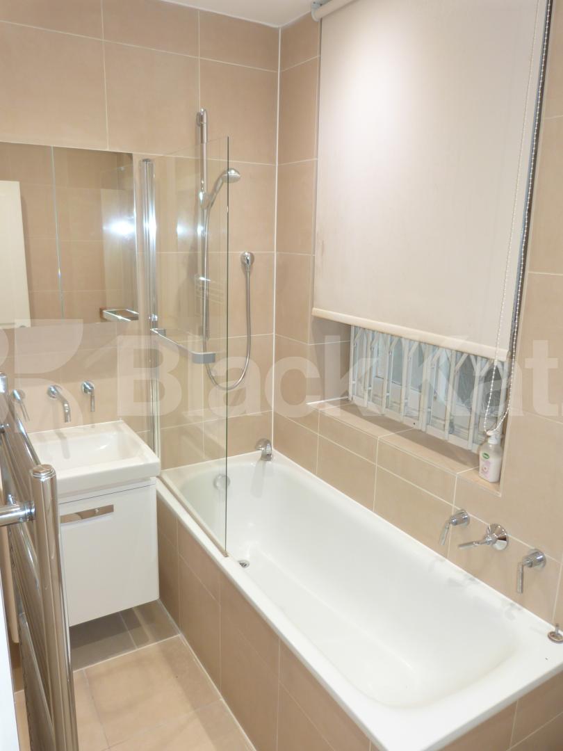 			2 Bedroom, 1 bath, 1 reception Apartment			 Heath drive, West Hampstead
