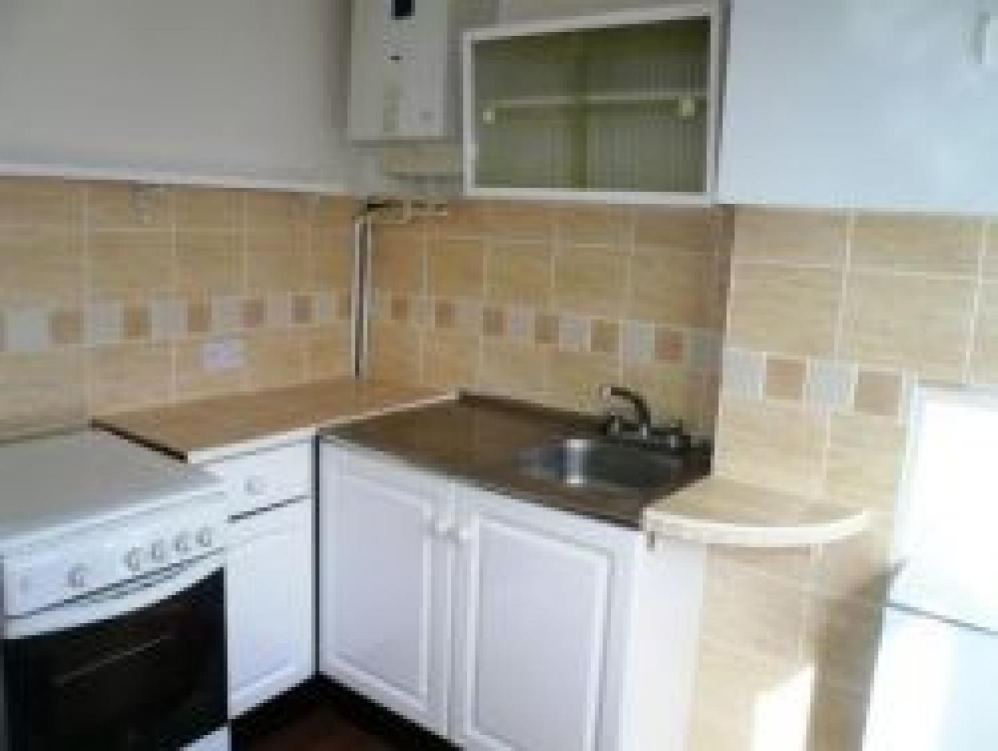 			2 Bedroom, 1 bath, 1 reception Flat			 Windermere Road, EAST FINCHLEY