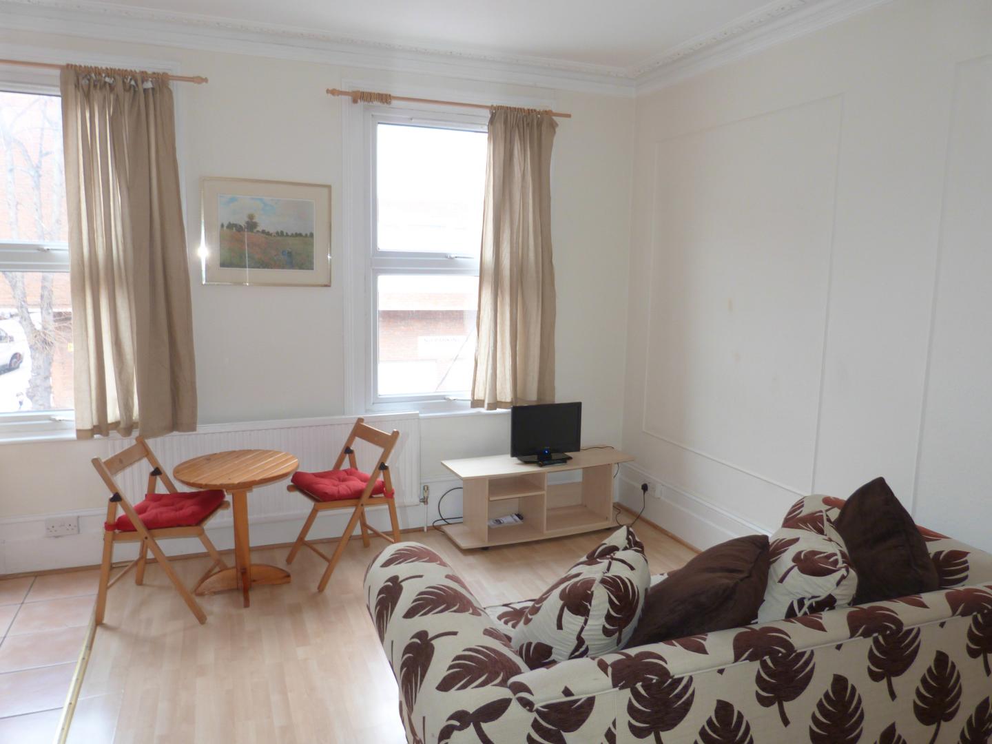 			1 Bedroom, 1 bath, 1 reception Flat			 Mill Lane, WEST HAMPSTEAD