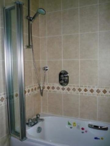 			3 Bedroom, 1 bath, 1 reception Flat			 Brookside Road, GOLDERS GREEN