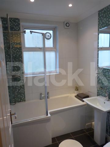 			1 Bedroom, 1 bath, 1 reception Ground Floor Flat			 Wightman Road, Haringey Ladder